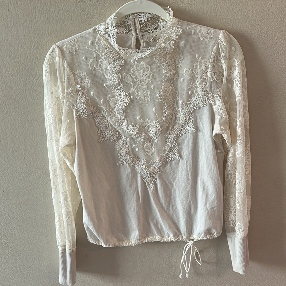 Anthropologie Tiny Oriana Long-Sleeve Lace blouse Top size small IVORY - Picture 3 of 8